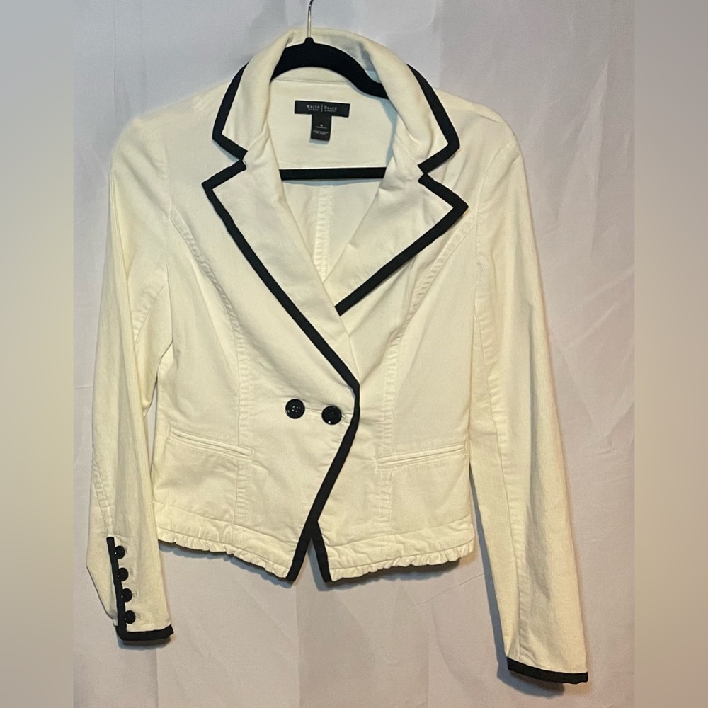 White House Black Market Blazer White and Black  Size 0